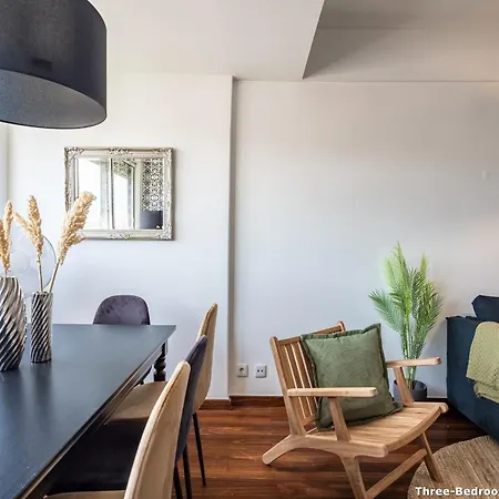 Akicity Ameixoeira Light Apartment *