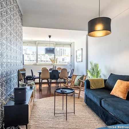Akicity Ameixoeira Light Apartment *